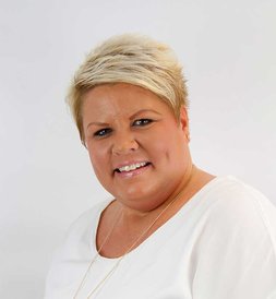 Sonja Pusnik